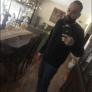 Meet your Posher, Gil